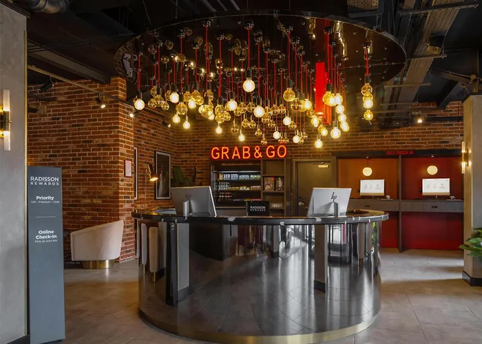 Radisson Red London Gatwick Airport